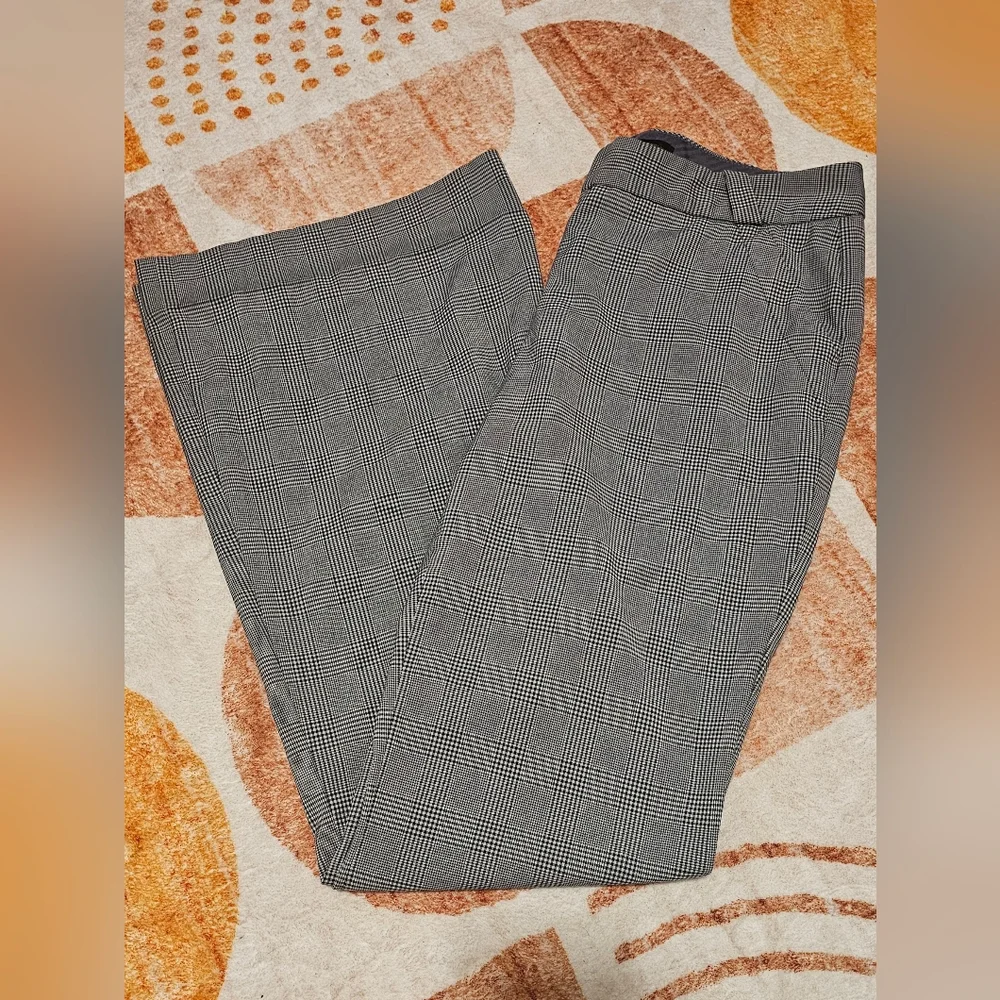 The Limited Cassidy Fit Women's Gray & Black Plaid Wide Leg Trousers Sz 2 - Picture 2 of 13